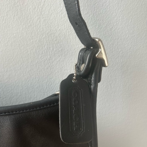 Coach Vintage Andrea 9073 bucket Black Leather purse - Picture 10 of 10